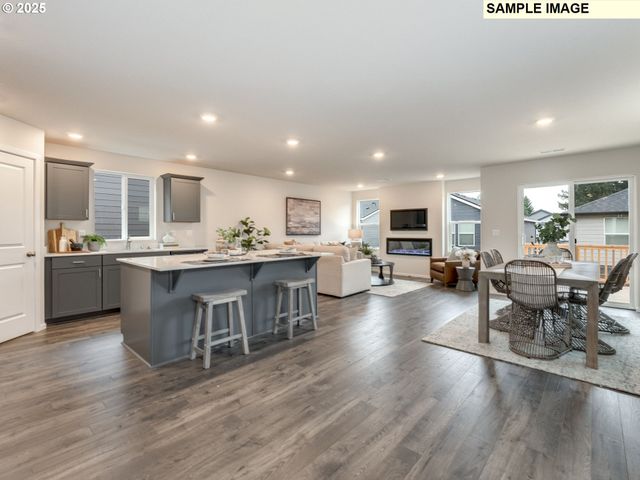 1402 Ne 123RD Ave, Vancouver, WA 98684