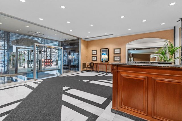 50 Sutton Sutton Place S 19F, New York (manhattan), NY 10022