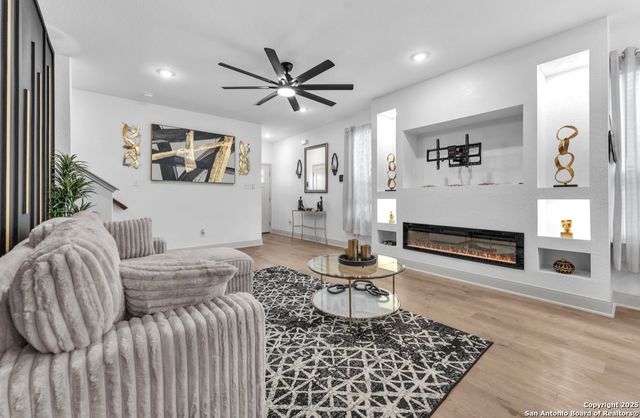 7552 Briarwood, San Antonio, TX 78252