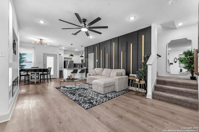 7552 Briarwood, San Antonio, TX 78252
