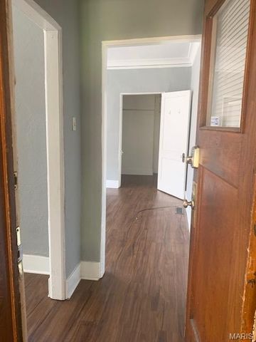 1362 McCausland Avenue, St Louis, MO 63117