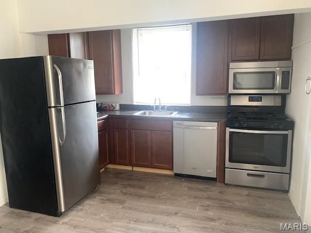 1362 McCausland Avenue, St Louis, MO 63117