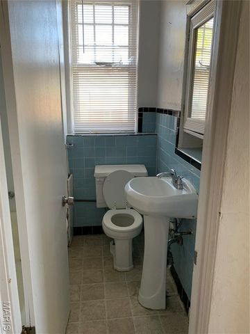 1362 McCausland Avenue, St Louis, MO 63117