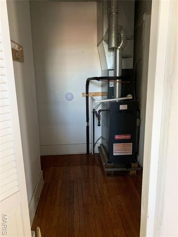 1362 McCausland Avenue, St Louis, MO 63117