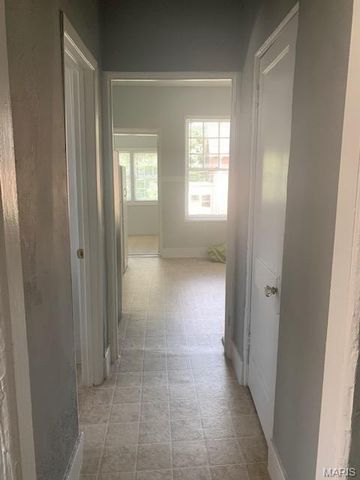 1362 McCausland Avenue, St Louis, MO 63117