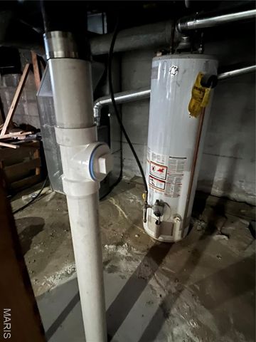 1362 McCausland Avenue, St Louis, MO 63117