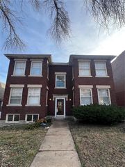 1362 McCausland Avenue, St Louis, MO 63117