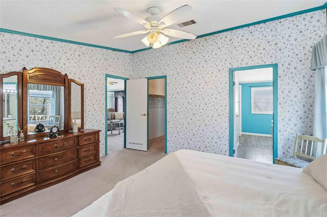 124 Suzanne DR, Bastrop, TX 78602