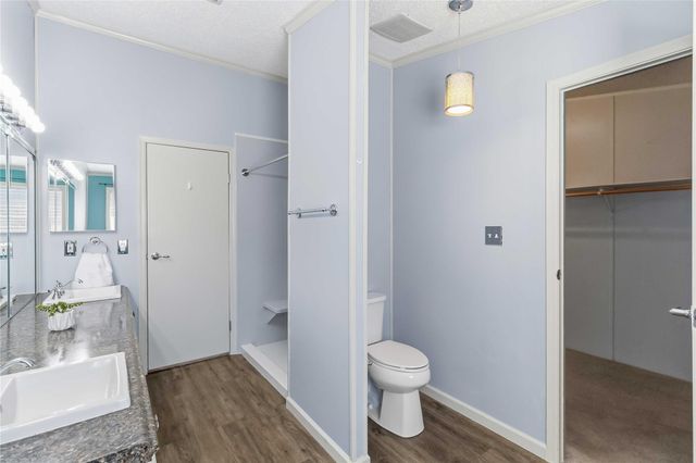 124 Suzanne DR, Bastrop, TX 78602