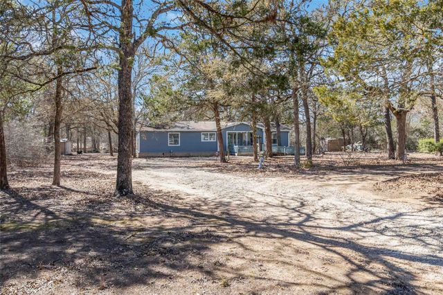 124 Suzanne DR, Bastrop, TX 78602