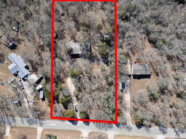 124 Suzanne DR, Bastrop, TX 78602