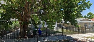 153 NW 42nd St, Miami, FL 33127