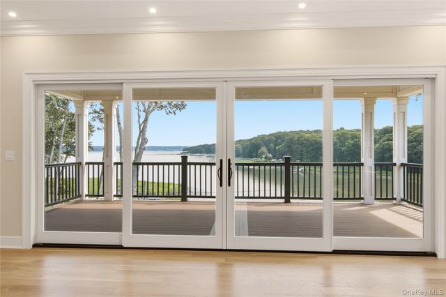 106 Cove Road, Northport, NY 11768