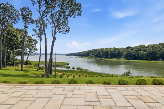 106 Cove Road, Northport, NY 11768
