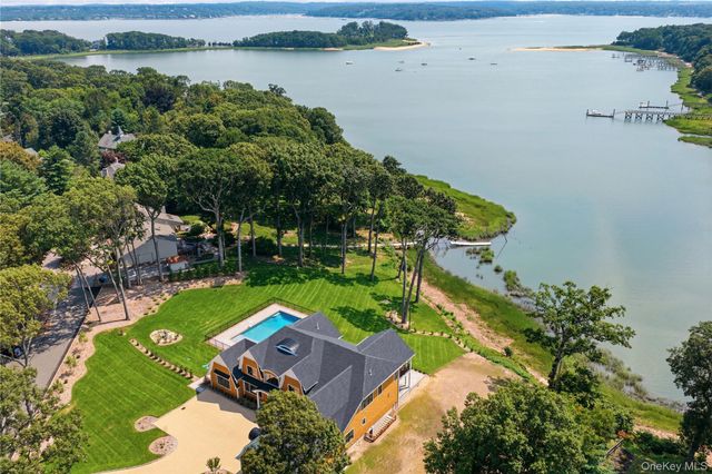 106 Cove Road, Northport, NY 11768