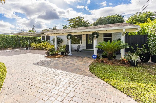 818 NW 29th Ct, Wilton Manors, FL 33311