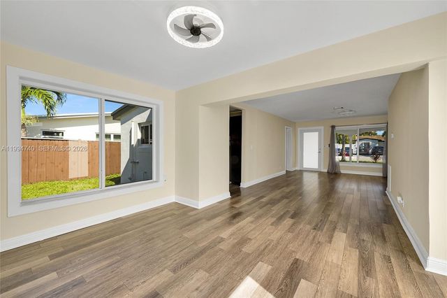 3524 SW 14th St, Fort Lauderdale, FL 33312