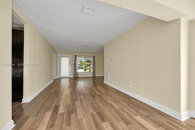 3524 SW 14th St, Fort Lauderdale, FL 33312