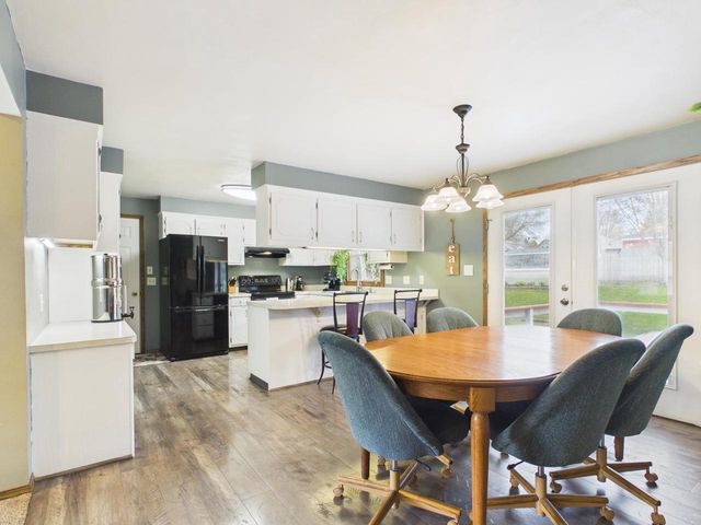 W1942 VANDENBERG STREET, Kaukauna, WI 54130