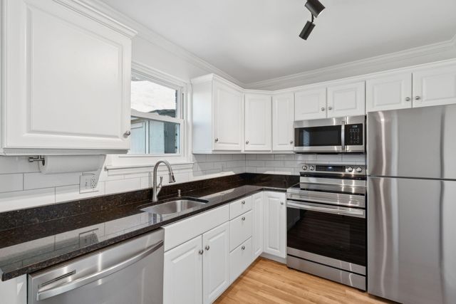 415 Parkdale Drive 8e, Charleston, SC 29414