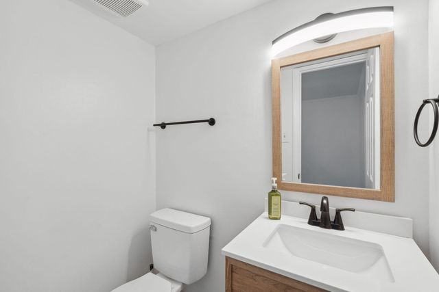 415 Parkdale Drive 8e, Charleston, SC 29414
