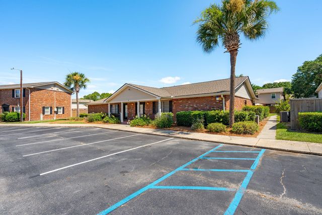 415 Parkdale Drive 8e, Charleston, SC 29414