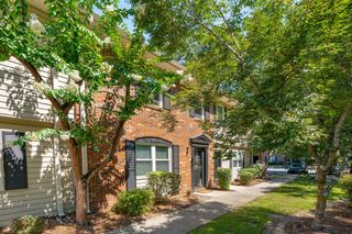 415 Parkdale Drive 8e, Charleston, SC 29414