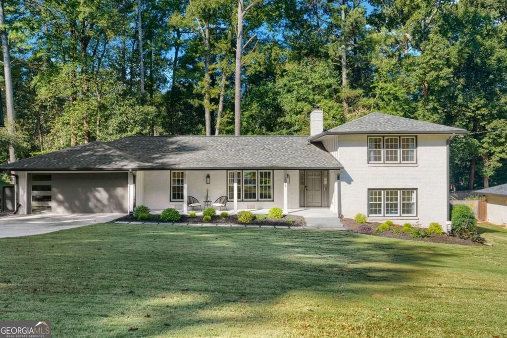 2022 Deren Way NE, Atlanta, GA 30345 — exterior