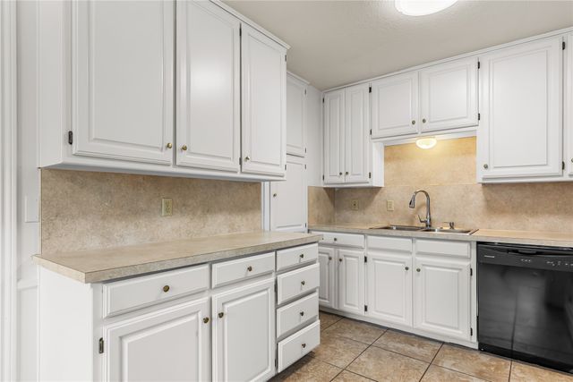 1006 W Washington Street, Sherman, TX 75092