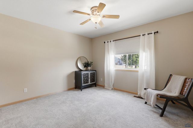 422 E ENCHANTED PINES DR, Rapid City, SD 57701