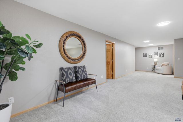 422 E ENCHANTED PINES DR, Rapid City, SD 57701