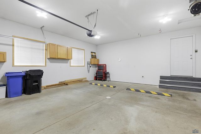 422 E ENCHANTED PINES DR, Rapid City, SD 57701