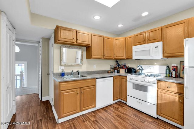 159 Bridge Avenue, Red Bank, NJ 07701