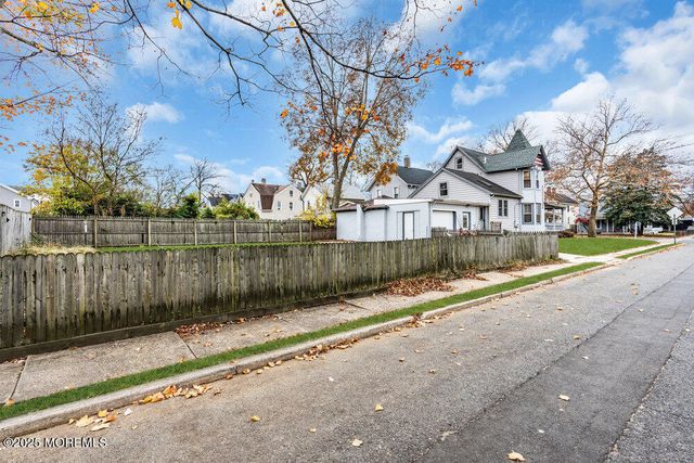 159 Bridge Avenue, Red Bank, NJ 07701