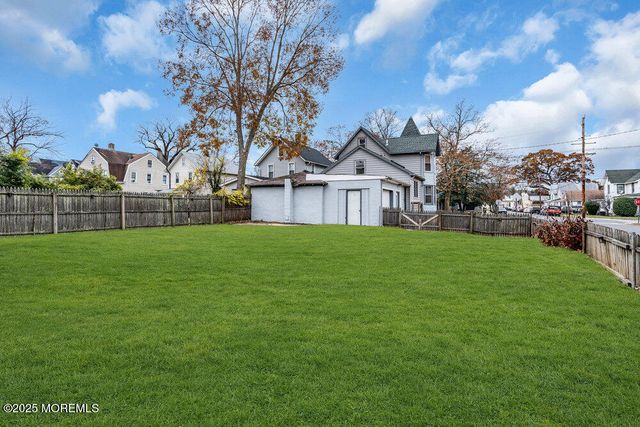 159 Bridge Avenue, Red Bank, NJ 07701