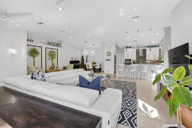 4560 Catamaran Circle, Boynton Beach, FL 33436