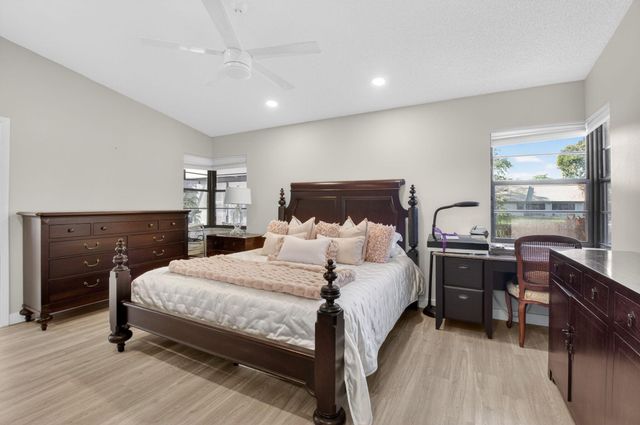 4560 Catamaran Circle, Boynton Beach, FL 33436