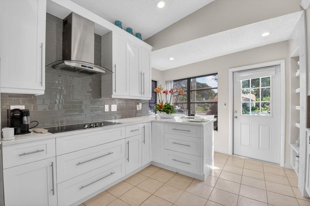 4560 Catamaran Circle, Boynton Beach, FL 33436