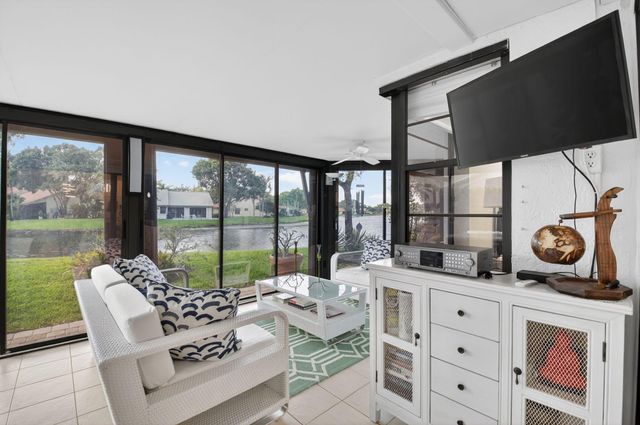 4560 Catamaran Circle, Boynton Beach, FL 33436