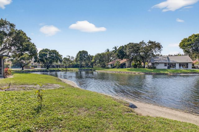 4560 Catamaran Circle, Boynton Beach, FL 33436