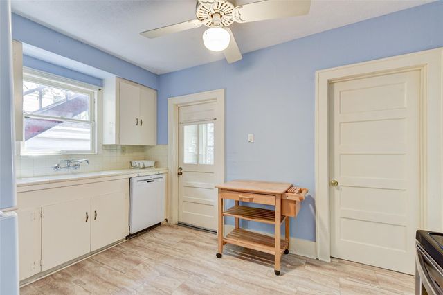 1737 Branard Street 1, Houston, TX 77098