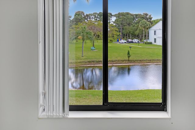 3618 Alder Drive H2, West Palm Beach, FL 33417
