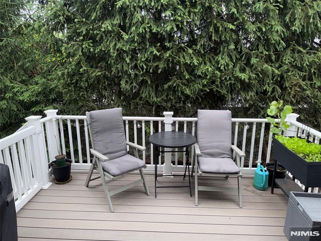 44 Prospect Street 3, Waldwick, NJ 07463