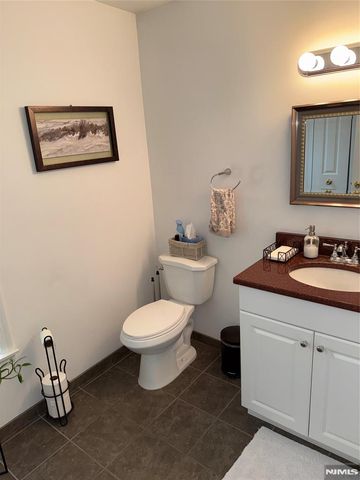 44 Prospect Street 3, Waldwick, NJ 07463