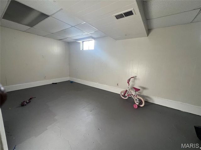 9029 Cranberry Lane, Normandy, MO 63121