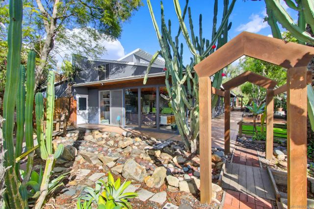 3558 Siembre St, Bonita, CA 91902