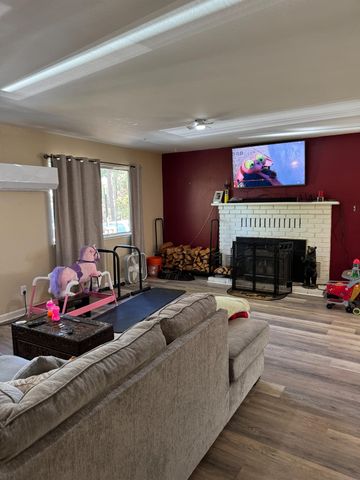 15855 Sunny Dr, Pioneer, CA 95666