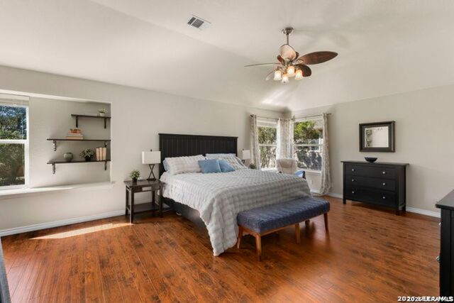 4513 HORSESHOE CV, Schertz, TX 78154