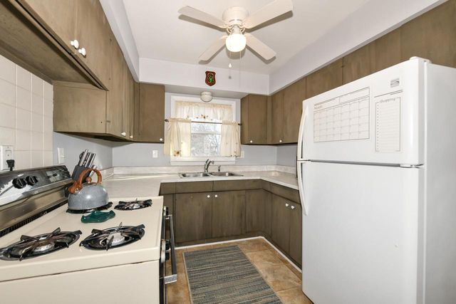 3755 E Van Eimeren AVENUE, Cudahy, WI 53110