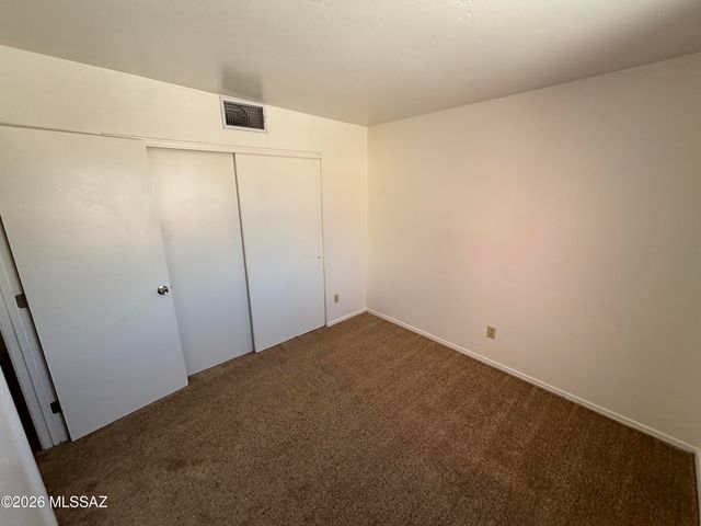 1634 E Calle Grandiosa, Tucson, AZ 85706